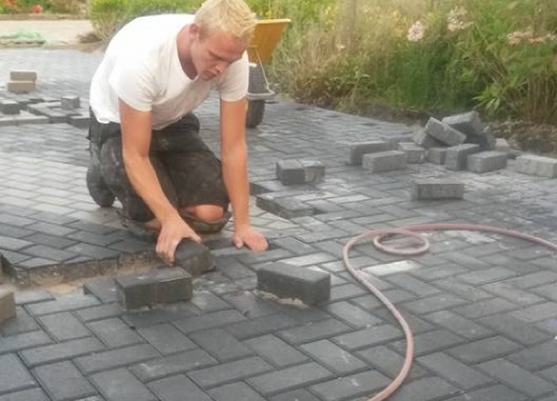 Bestrating in Dalen Bestrating in Dalen